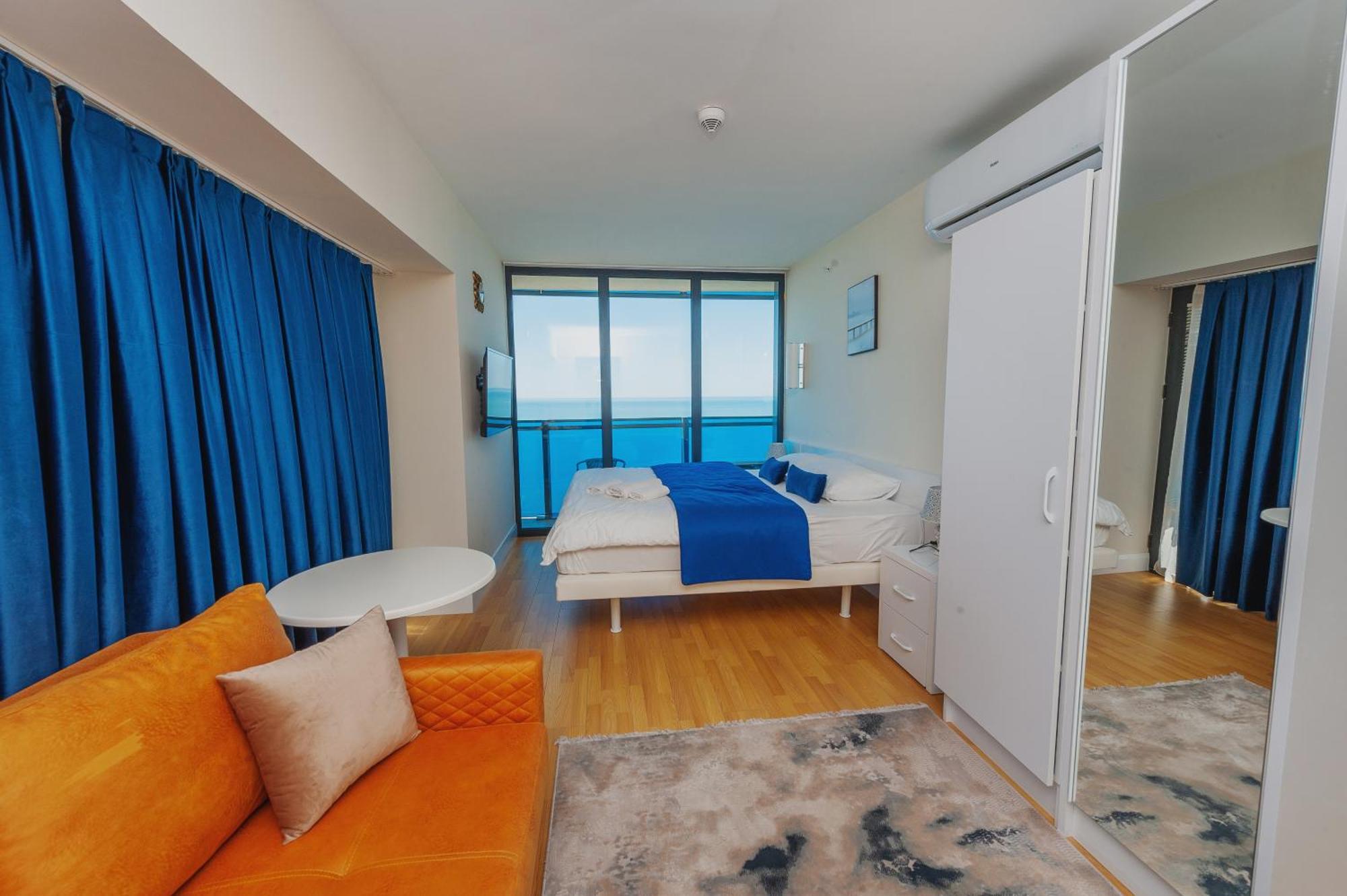 Orbi City Luxury Towers Aparthotel Batumi Exterior foto